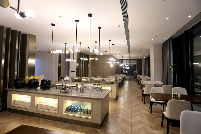 南阳西峡泊乐国际酒店